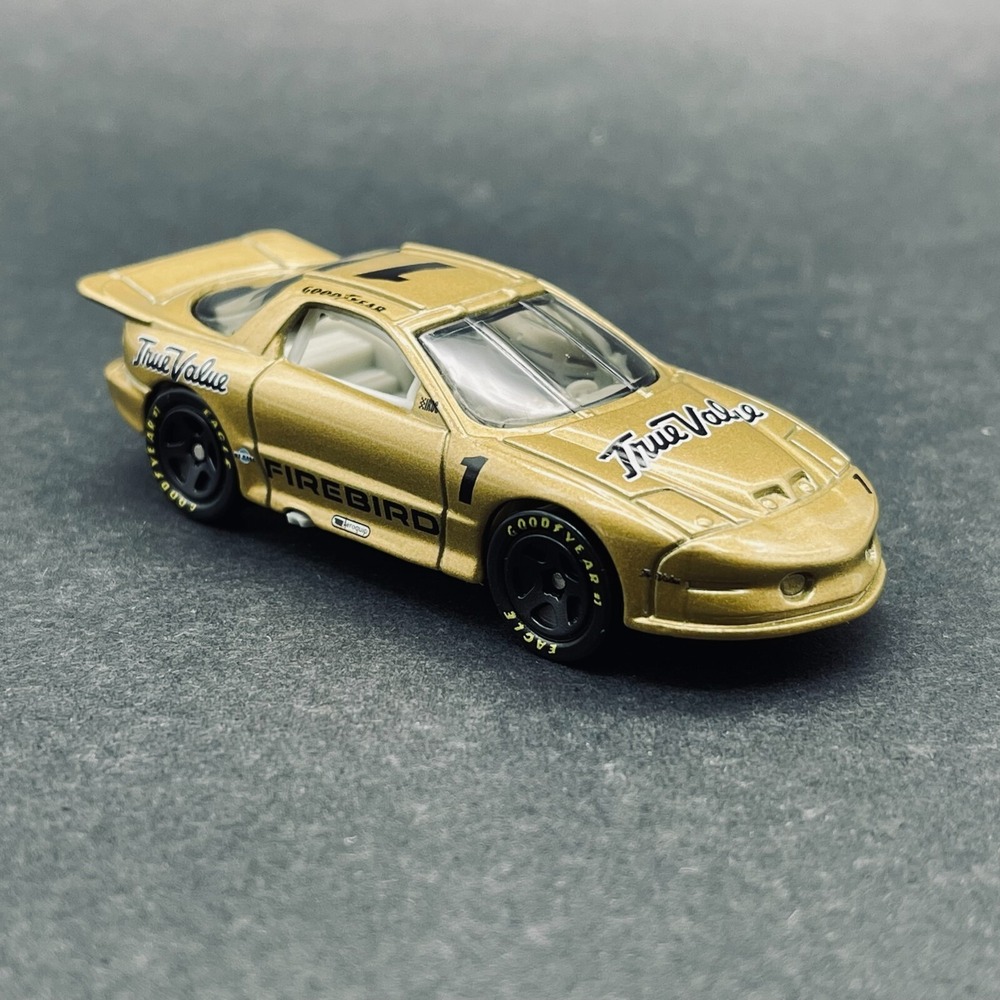 Hot Wheels #1 True Value Pontiac Iroc Firebird Race Car Gold Diecast 1/64‎ Loose